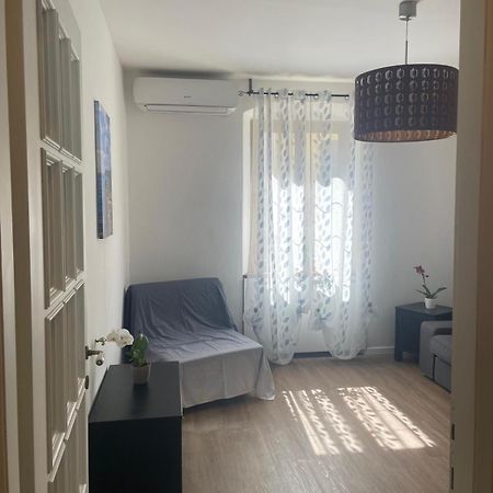 Orizzonte - 5 Terre, Via Fratelli Rosselli 11, Centro Storico-Stazione Centrale Con 2 Camere Da Letto لا سبيتسْيا المظهر الخارجي الصورة